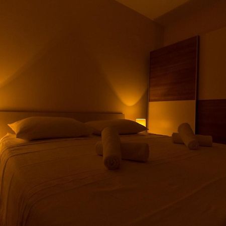 Villa Relax - Beautiful Apartment With Heated Saltwater Pool & Jacuzzi Kastela Exterior photo
